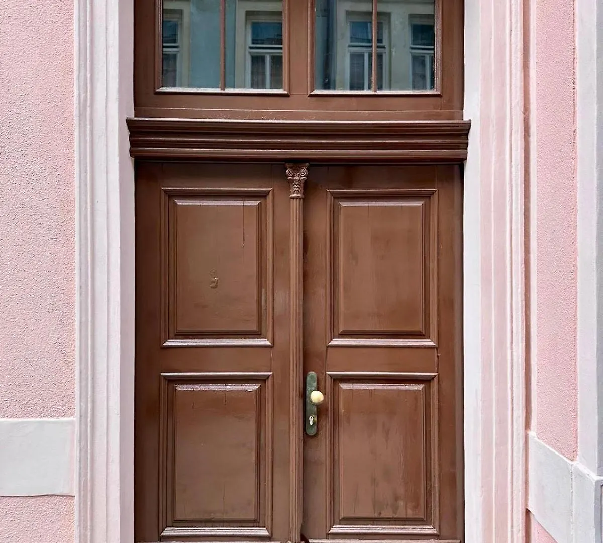 Aparthotel Rabbit'S Loft - 2 Bedrooms, Theme Room, Free Parking Karlovy Vary Czech Republic