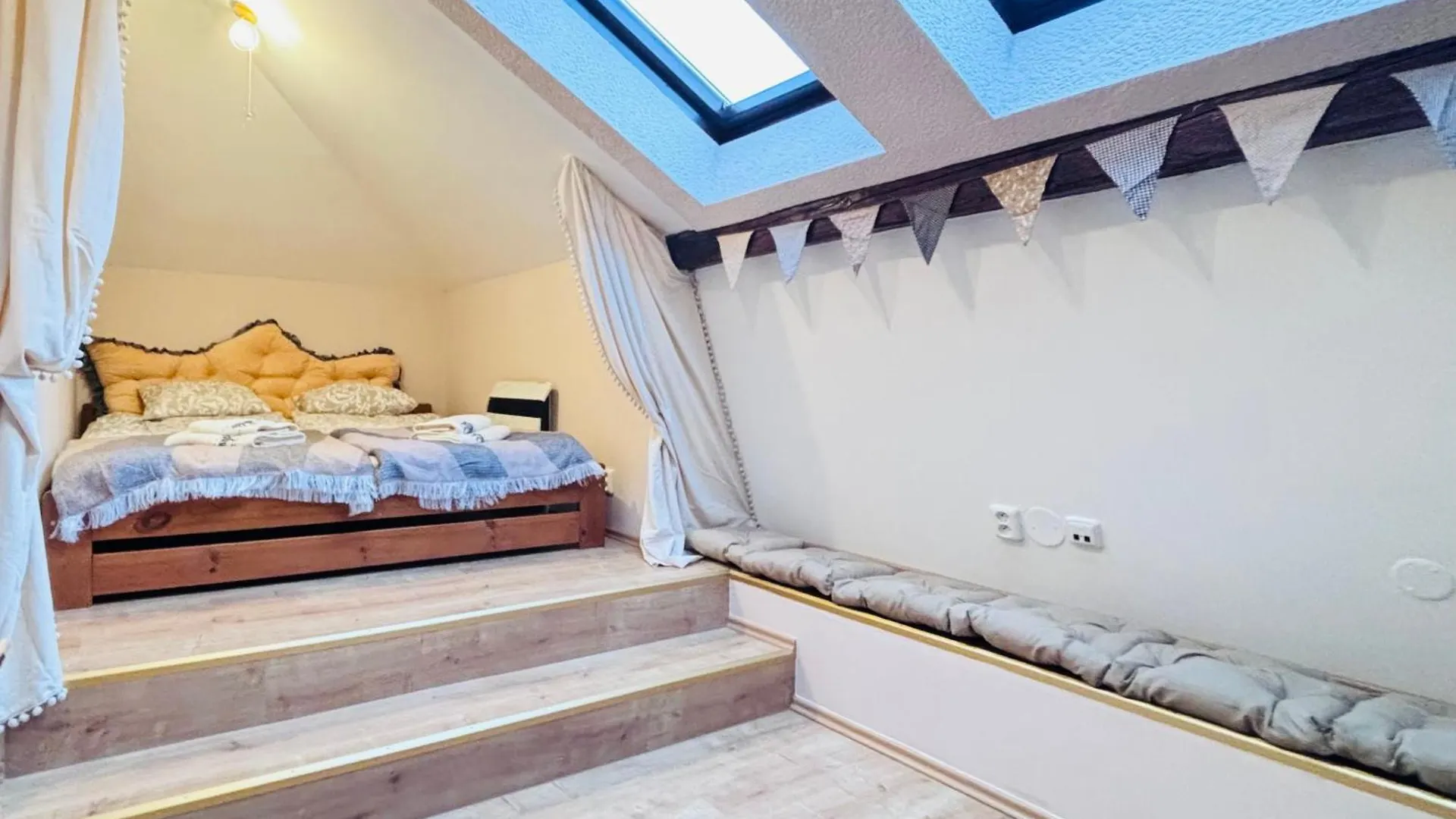 Rabbit'S Loft - 2 Bedrooms, Theme Room, Free Parking Karlovy Vary 0*,